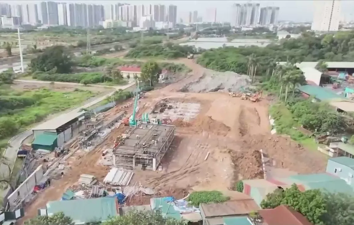 Bổ sung nhiều trạm biến áp công nghệ cao cho lưới điện Hà Nội - Ảnh 3.