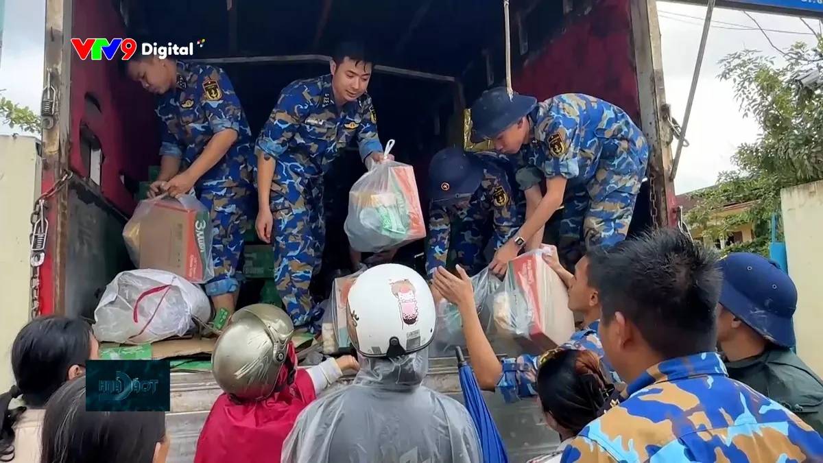 Phân công hỗ trợ - khắc phục nhanh hậu quả lũ lụt