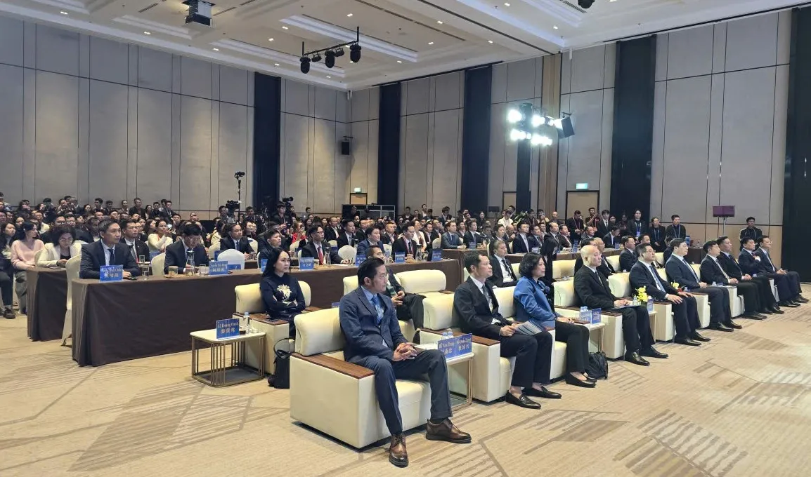 Hội nghị xúc tiến thương mại Việt Nam - Trung Quốc: Tăng tốc hợp tác kinh tế biên giới - Ảnh 1.