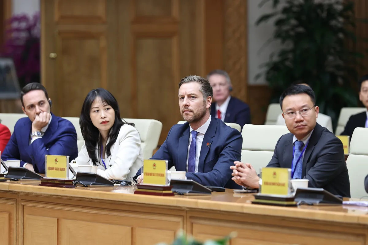 Chủ tịch Hội đồng Kinh doanh EU - ASEAN: Việt Nam tăng cường vị thế điểm đến đầu tư hàng đầu - Ảnh 7.