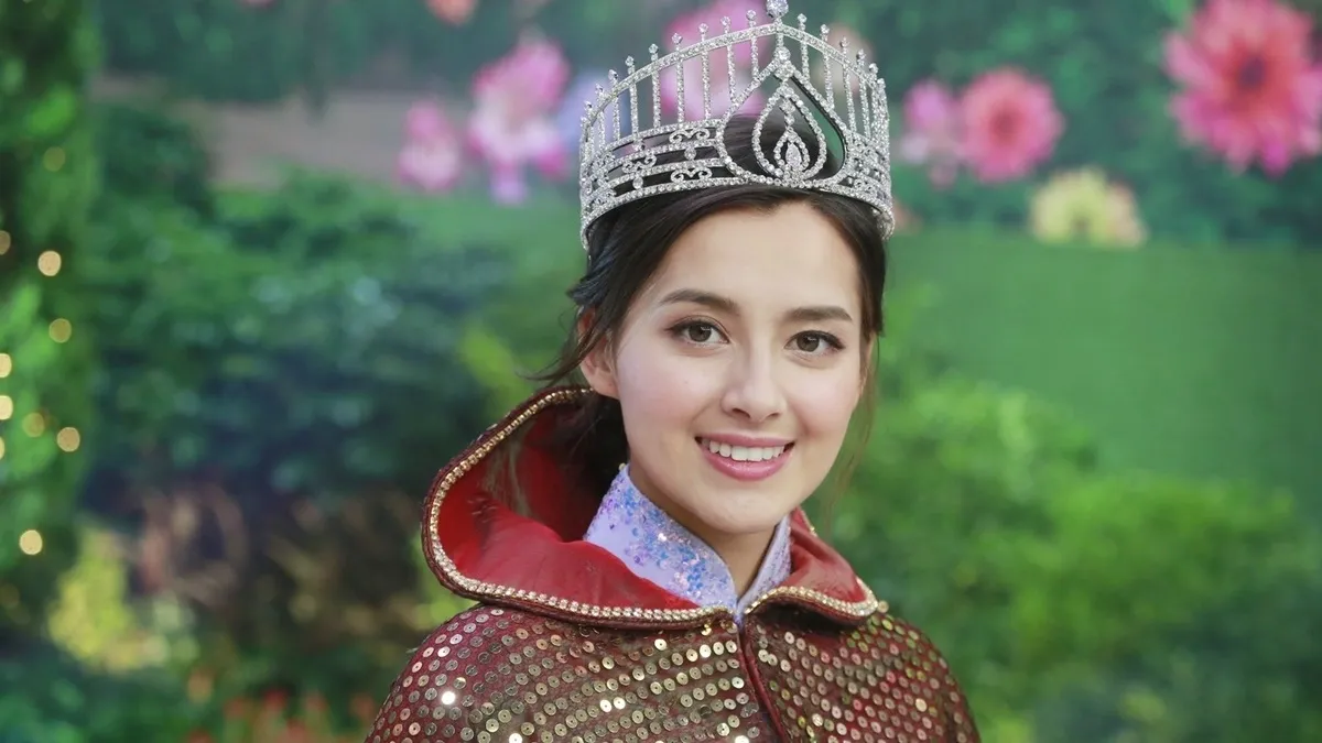 Dương Tử Quỳnh, Châu Nhuận Phát và loạt nghệ sĩ hủy lịch diễn vì vụ cháy ở Hong Kong (Trung Quốc) - Ảnh 3.