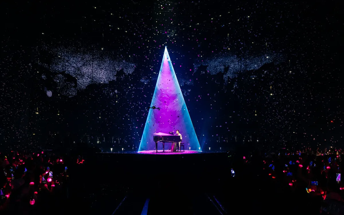 Hình ảnh trong live concert All-Rounder của SOOBIN ở Hà Nội 