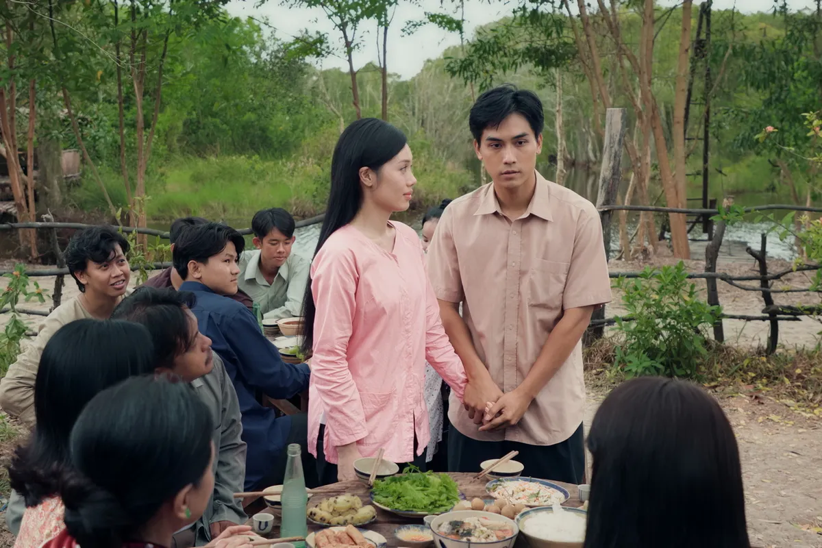 Trâm Anh và Võ Điền Gia Huy có chuyện tình ngọt ngào, sóng gió ở miền Tây Nam Bộ - Ảnh 1.