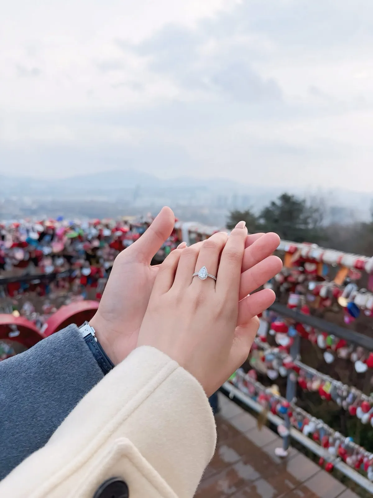 MC Mù Tạt Huyền Trang nhận lời cầu hôn của tuyển thủ Đức Huy - Ảnh 4.