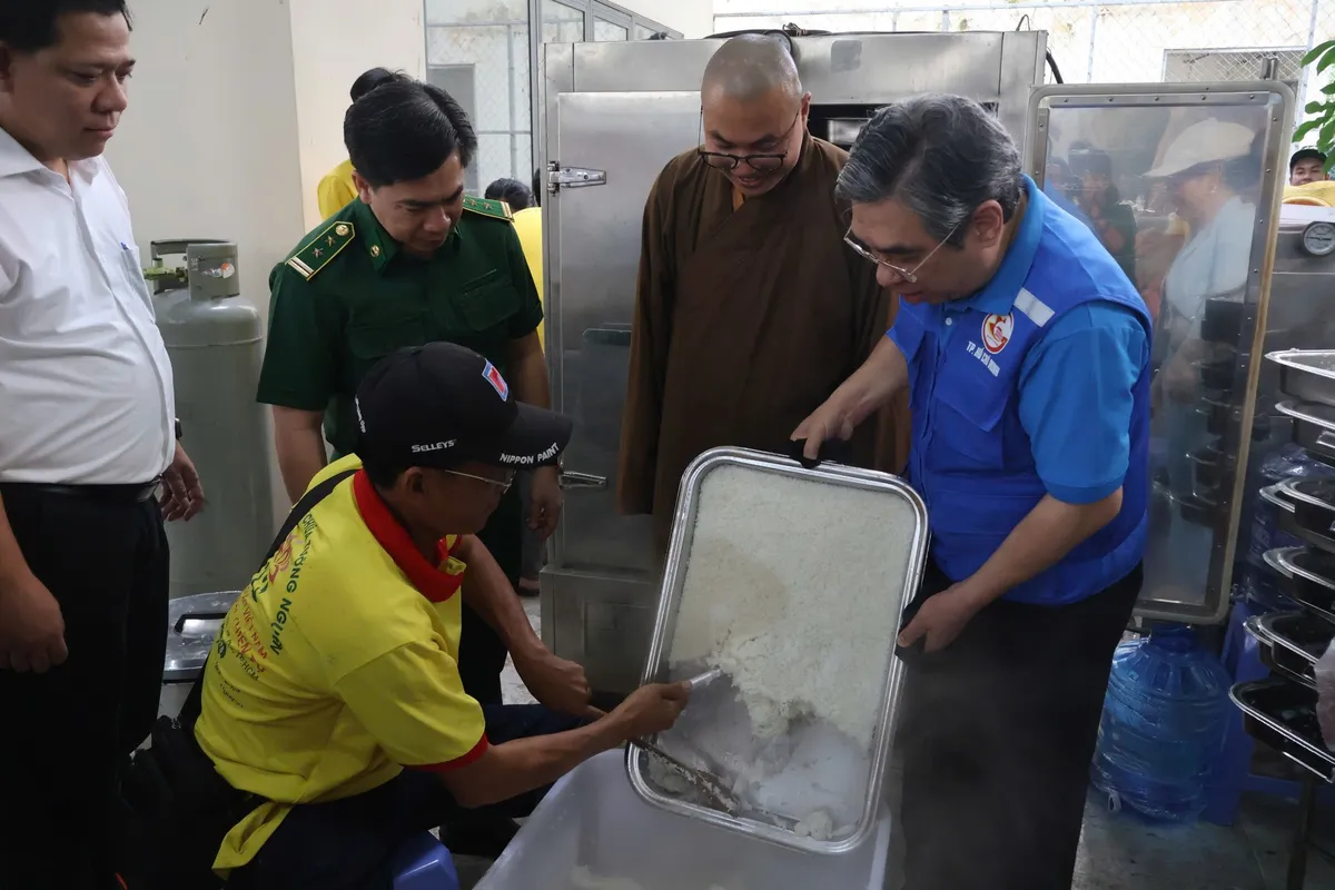 Ủy ban MTTQ Việt Nam TP Hồ Chí Minh bổ sung thêm 6 tổ chức thành viên mới trước thềm Đại hội lần thứ I - Ảnh 2.