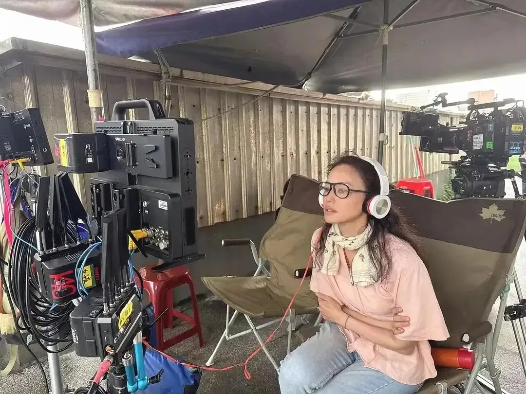 Thư Kỳ biến ký ức đau khổ thành sức mạnh sáng tạo - Ảnh 4.