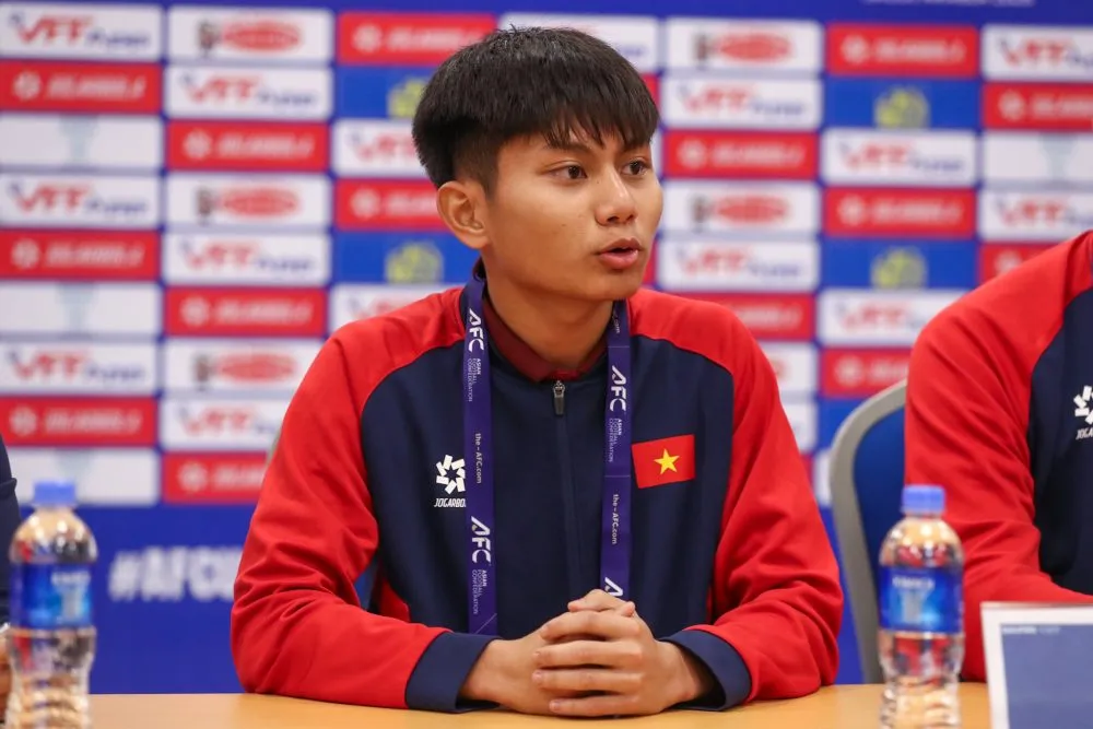 HLV Cristiano Roland: &ldquo;U17 Việt Nam sẽ chuẩn bị thật kỹ để đấu Malaysia&rdquo;
- Ảnh 2.