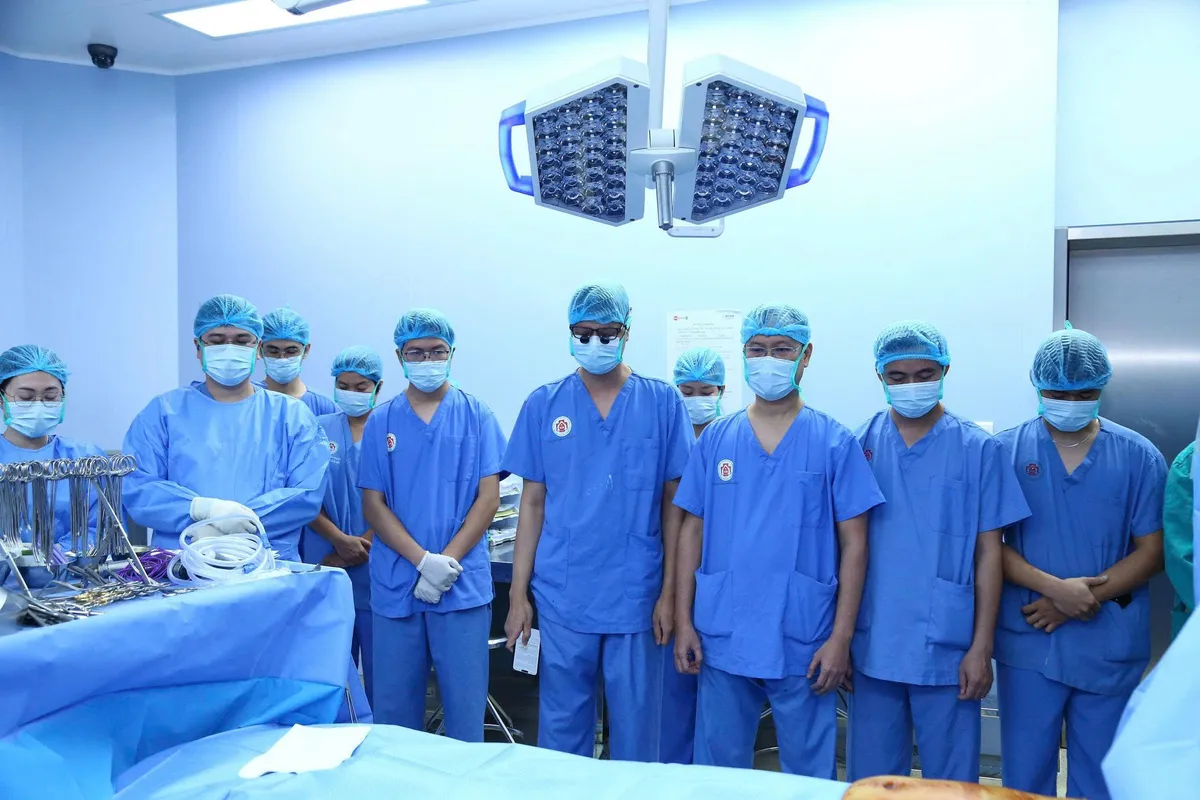 Ca lấy, ghép đa tạng thứ 3 liên tiếp trong tháng tại Bệnh viện Trung ương Quân đội 108- Ảnh 1. Ca lấy, ghép đa tạng thứ 3 liên tiếp trong tháng tại Bệnh viện Trung ương Quân đội 108- Ảnh 1.