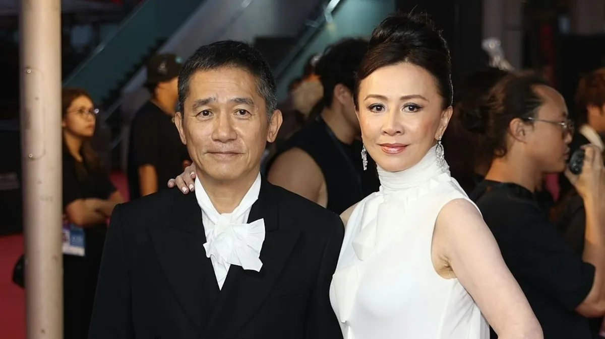 Lương Triều Vỹ, Tạ Đình Phong và dàn sao hỗ trợ nạn nhân vụ cháy ở Hong Kong (Trung Quốc)- Ảnh 2. Lương Triều Vỹ, Tạ Đình Phong và dàn sao hỗ trợ nạn nhân vụ cháy ở Hong Kong (Trung Quốc)- Ảnh 2.