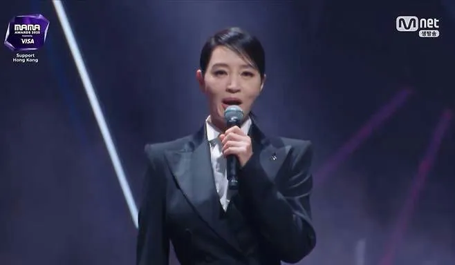 MAMA 2025: G-Dragon đại thắng, âm nhạc lan tỏa thông điệp chữa lành- Ảnh 1.