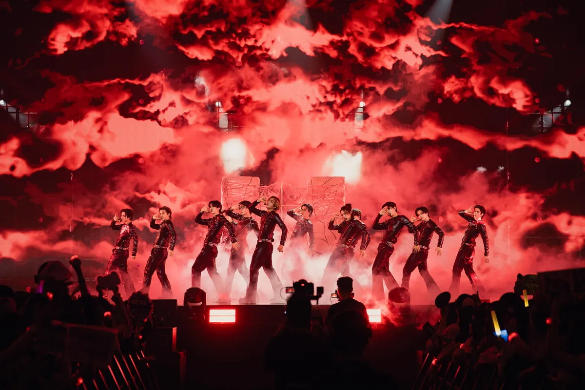 Công diễn "tử thần" với các Tân binh - Ảnh 3.