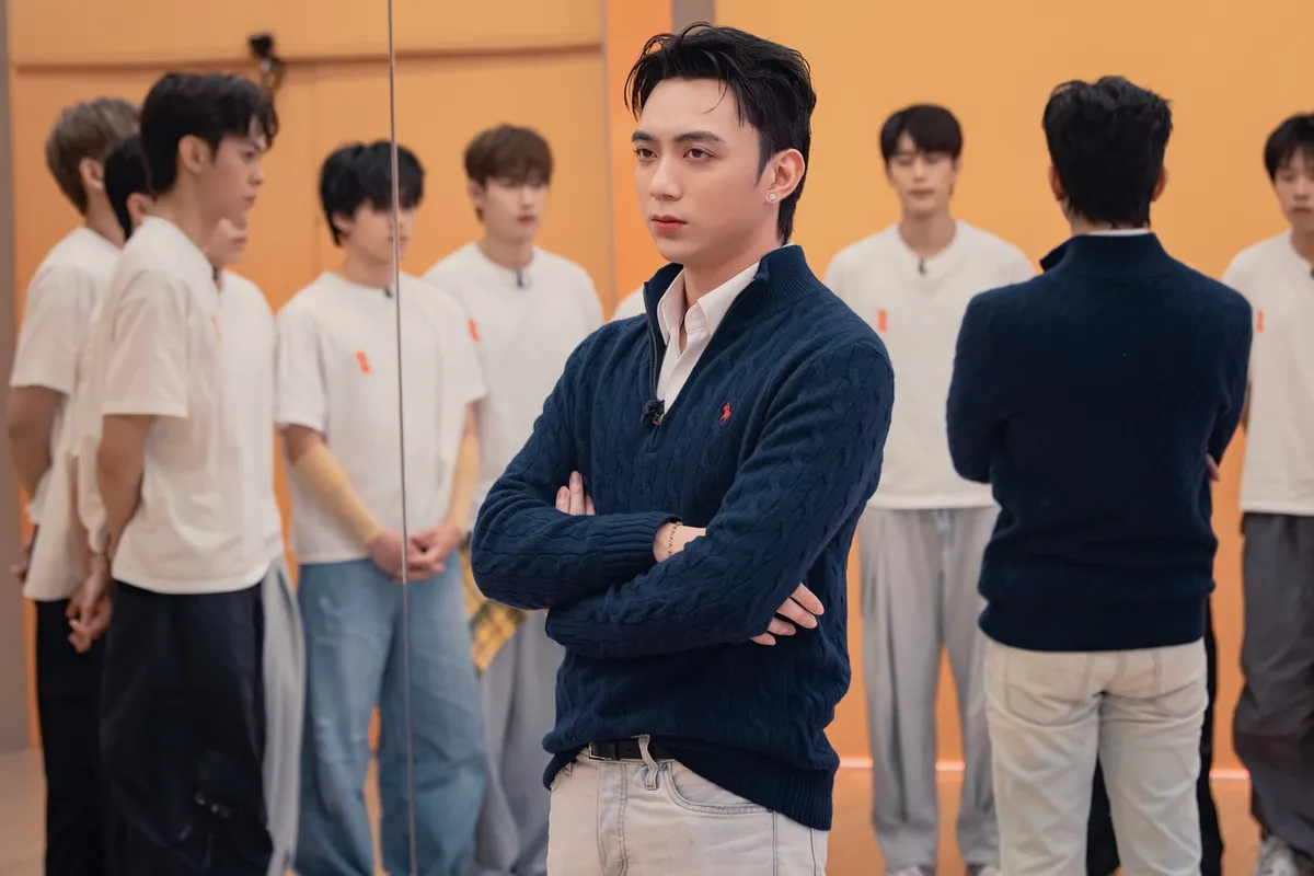 Công diễn "tử thần" với các Tân binh - Ảnh 1.