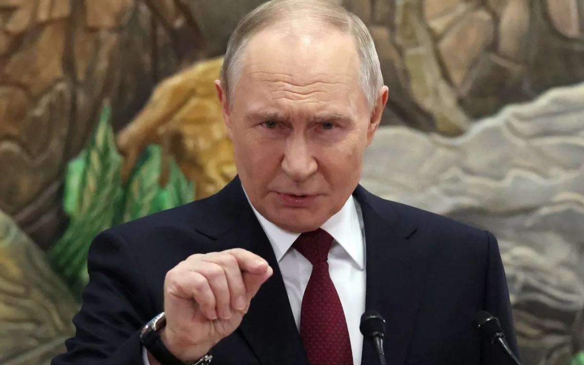 Nga chỉ trích báo chí Anh bóp méo phát biểu của Tổng thống Putin về xung đột Ukraine - Ảnh 1.