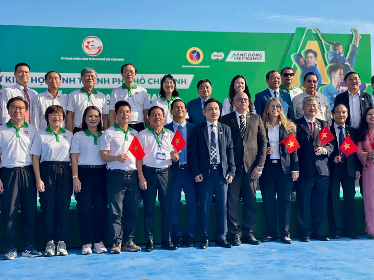 60.000 học sinh TP Hồ Chí Minh xác lập kỷ lục thế giới đồng diễn Vovinam - Ảnh 8.
