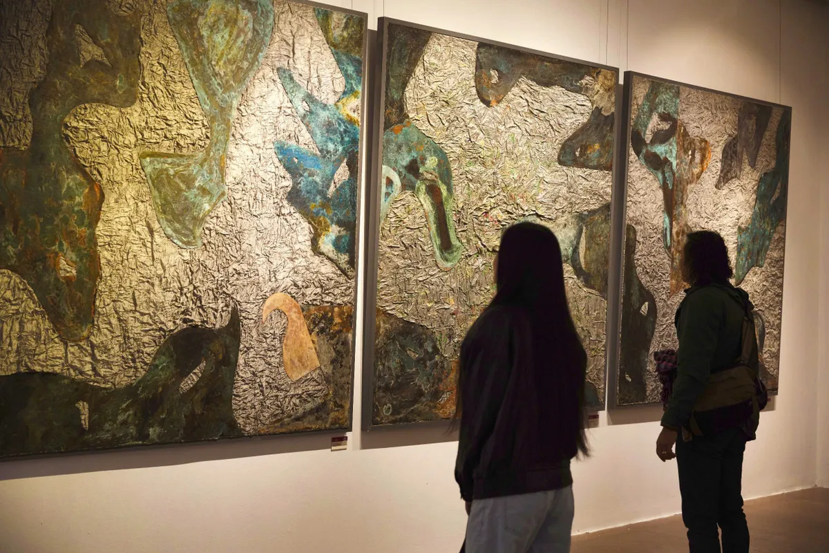 Cú chạm mới mẻ vào đời sống mỹ thuật của nghệ sĩ Đinh Phong- Ảnh 5.