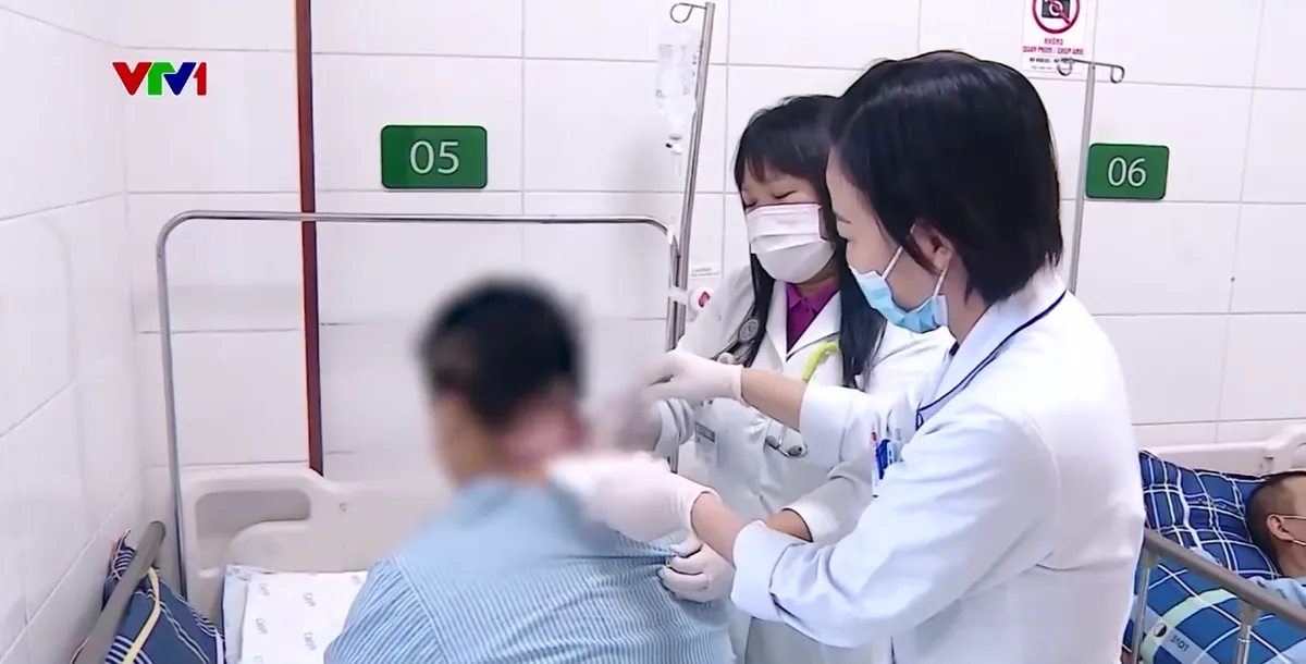 Ẩn họa HIV từ nhóm đồng giới nam: Sai lầm một phút, hiểm họa cả đời - Ảnh 2.