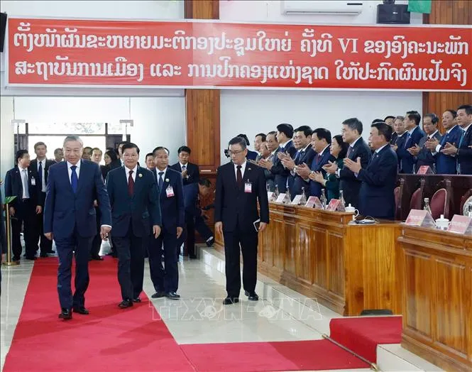 Tổng Bí thư Tô Lâm phát biểu chính sách tại Học viện Chính trị và Hành chính Quốc gia Lào - Ảnh 1.