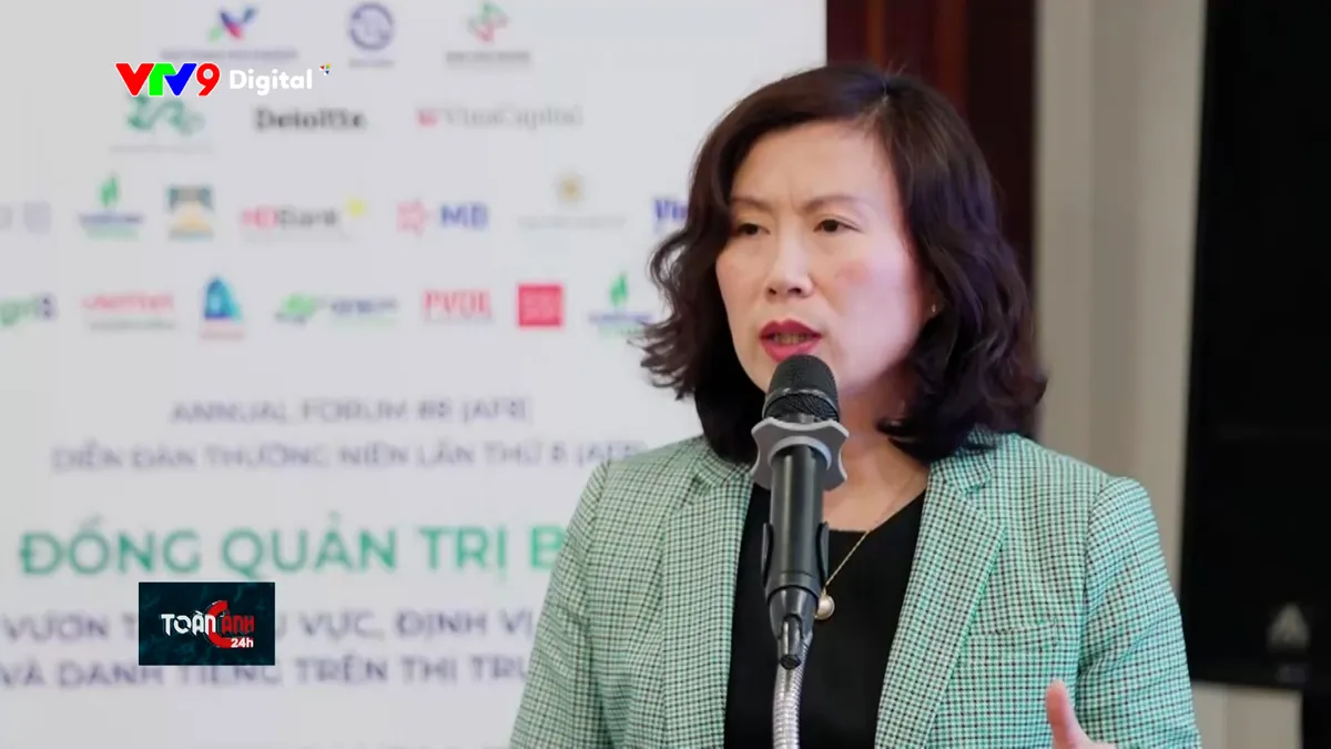 tc24h-0112-1 ng hoài thu.jpg