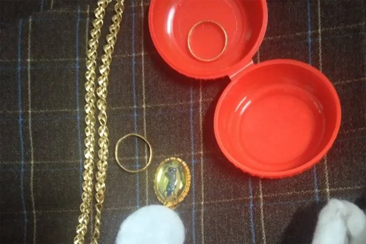 Khoảnh khắc đẹp tuần qua (24-30/11): Tình đồng bào trong giông bão- Ảnh 2. Khoảnh khắc đẹp tuần qua (24-30/11): Tình đồng bào trong giông bão- Ảnh 2.