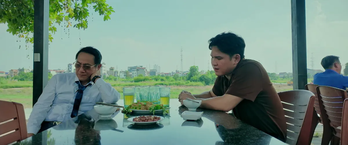 Gia đình trái dấu - Tập 1: Mất chức sau sáp nhập, cựu Trưởng phòng cay đắng bị nhân viên cũ lên mặt- Ảnh 8.