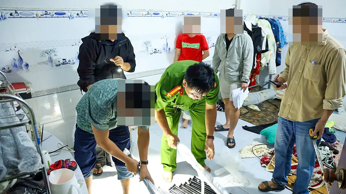 Triệt phá băng nhóm côn đồ “Tẻo Bô” thường xuyên đánh chém, gây mất an ninh trật tự - Ảnh 3.