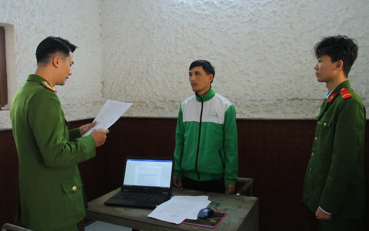 Cơ quan Cảnh sát điều tra Công an tỉnh Lào Cai ra Quyết định khởi tố vụ án "giết người" và ra Quyết định bắt người bị giữ trong trường hợp khẩn cấp đối với Bùi Việt Đức.