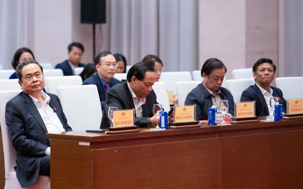 Chủ tịch Quốc hội Trần Thanh Mẫn và các đồng chí lãnh đạo Quốc hội tham dự hội nghị. Ảnh: quochoi.vn