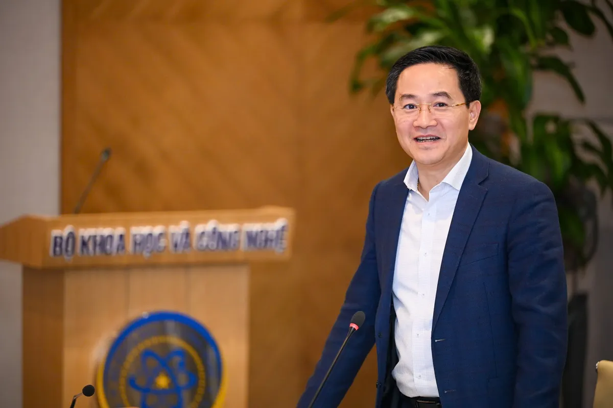 TECHFEST Việt Nam 2025 chuyển từ mô hình 'sự kiện hội trường sang không gian mở'- Ảnh 4. TECHFEST Việt Nam 2025 chuyển từ mô hình 'sự kiện hội trường sang không gian mở'- Ảnh 4.