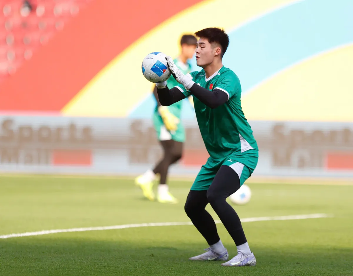 TRỰC TIẾP U22 Việt Nam 2-1 U22 Lào (H2): Trọng tài từ chối bàn thắng của Đình Bắc, rồi sau đó lại công nhận!! - Ảnh 4.