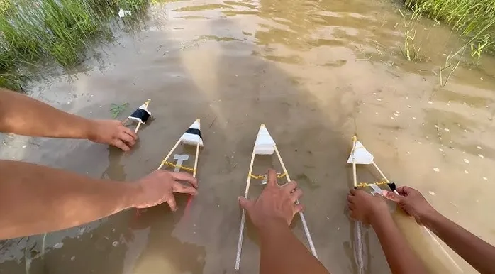 Học sinh lớp 2 chết đuối nghi do bắt chước trò “ghe bobo” trên TikTok - Ảnh 1.