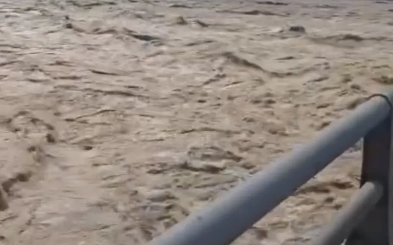 Mưa lớn khiến nhiều hồ chứa ở Khánh Hòa đầy nhanh, phải vận hành điều tiết.