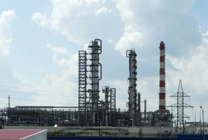 Ukraine tấn công hơn 50 mục tiêu chiến lược của Nga trong mùa thu 2025 - Ảnh 1.