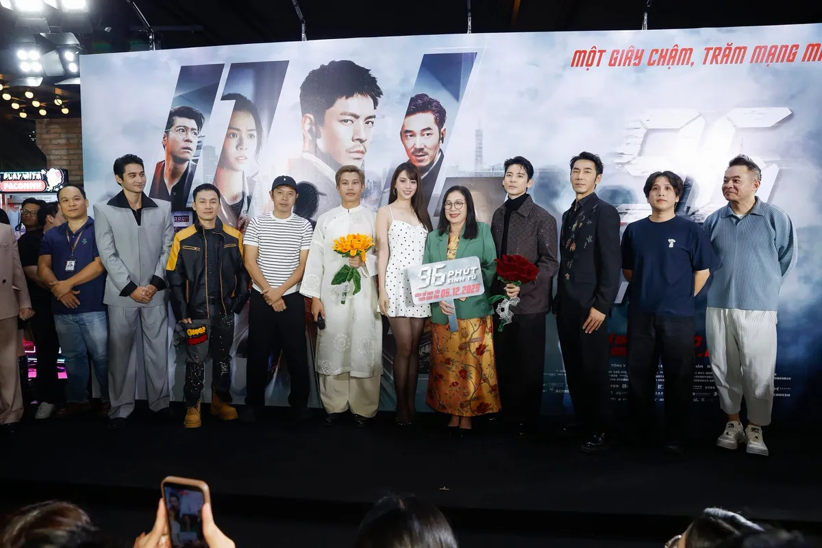 Lâm Bách Hoành bất ngờ với tình cảm của khán giả tại TP Hồ Chí Minh- Ảnh 4.