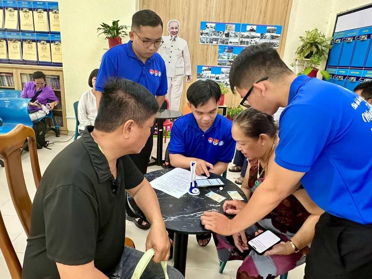 TP Hồ Chí Minh bàn giải pháp vận hành hiệu quả chính quyền địa phương hai cấp - Ảnh 5.