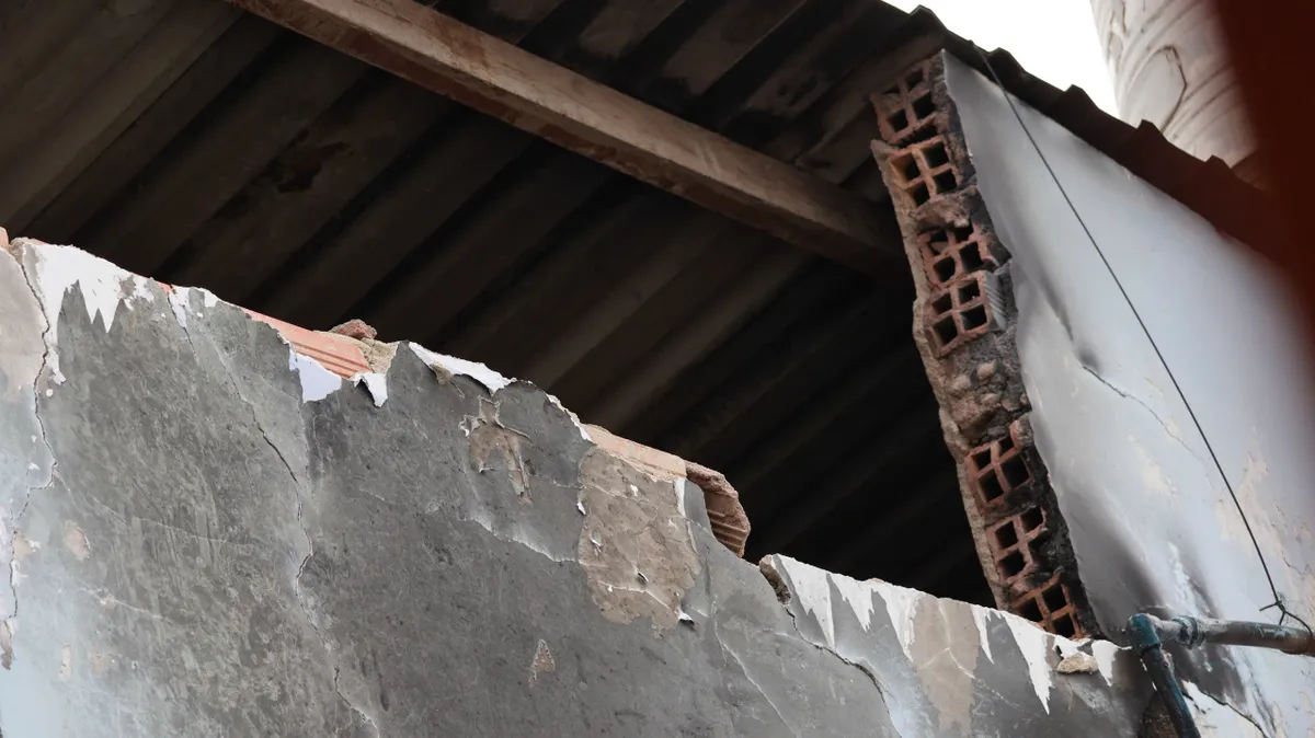 Cháy nhà lúc sáng sớm ở TP Hồ Chí Minh, 1 người đàn ông tử vong - Ảnh 1.