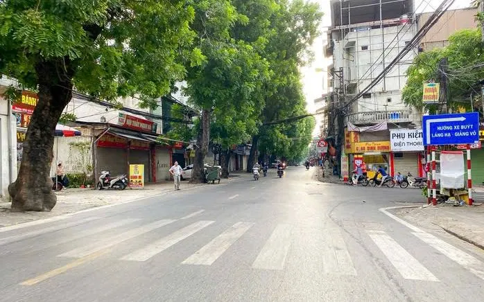 Các giải pháp xử lý rác thải và ô nhiễm không khí đang được TP Hà Nội triển khai đồng bộ.