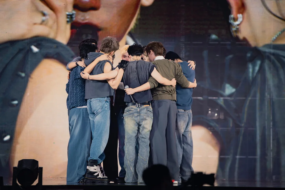 Thí sinh Tân binh toàn năng hát, nhảy đến kiệt sức, phải thở oxy vẫn không cứu được đồng đội- Ảnh 2.