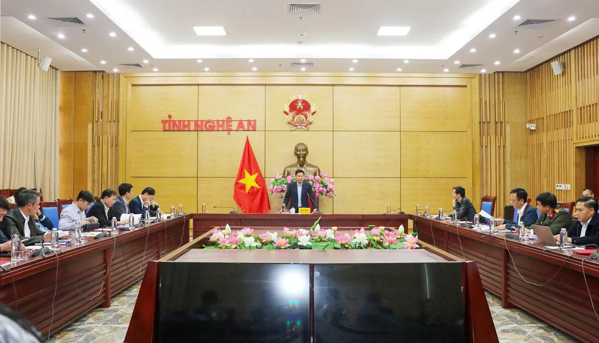 Nghệ An: Tập trung thực hiện bồi thường, hỗ trợ và tái định cư dự án đường sắt tốc độ cao trên trục Bắc – Nam - Ảnh 2.