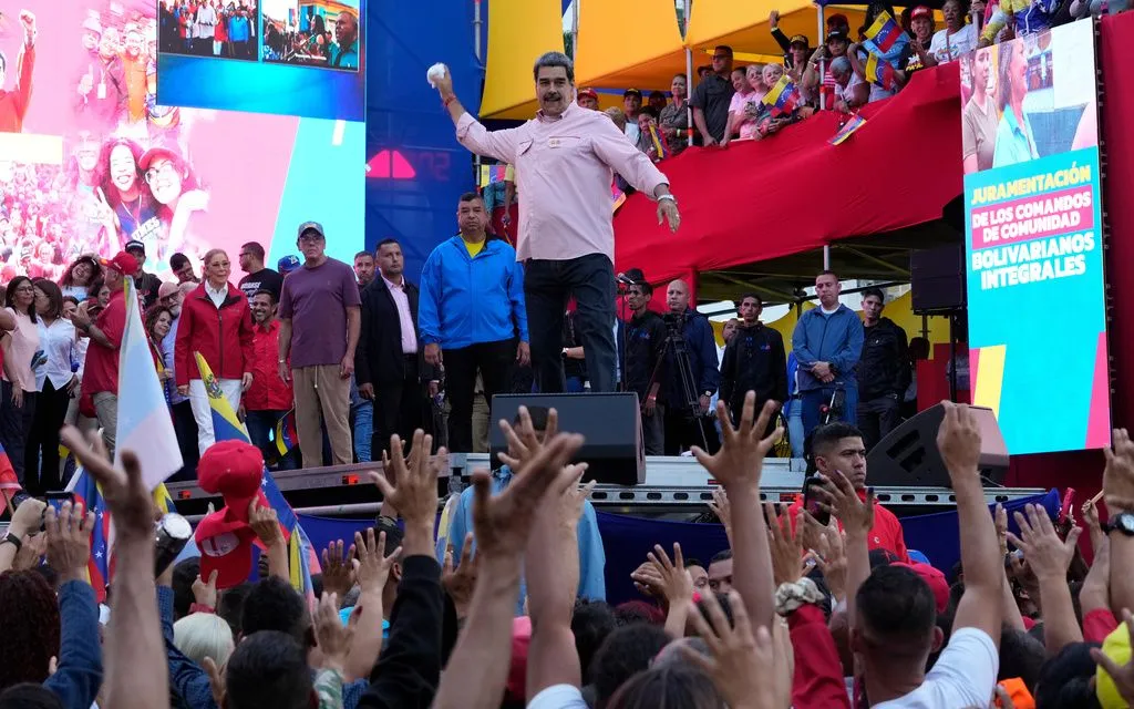 Tổng thống Nicolas Maduro trong một sự kiện vận động tại Caracas, Venezuela, ngày 1/12/2025 (Ảnh: AP)