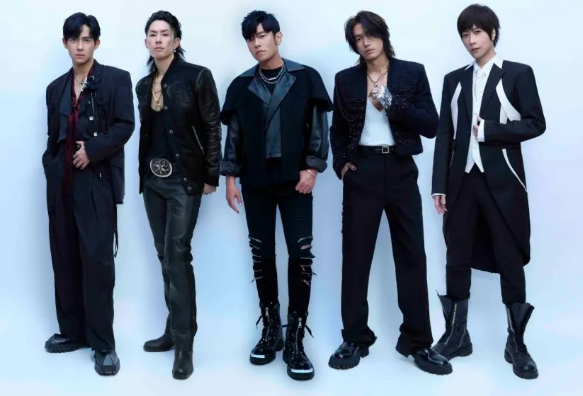 Châu Kiệt Luân bất ngờ “bắt tay" nhóm F4- Ảnh 1. Châu Kiệt Luân bất ngờ “bắt tay" nhóm F4- Ảnh 1.