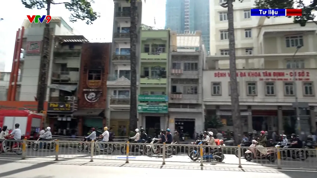 Alo Doctor (08/12/2025): Sức khỏe 2 bệnh nhân trong vụ cháy quán bún ốc đã ổn định