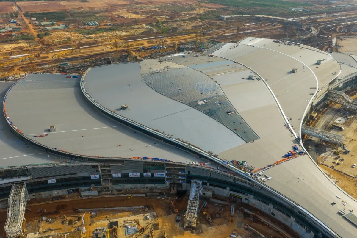 Mặt cắt mới của si&ecirc;u s&acirc;n bay Long Th&agrave;nh: 'Tr&aacute;i tim sen' đ&atilde; đập, đ&oacute;n chuyến bay kỹ thuật ng&agrave;y 19/12- Ảnh 1.