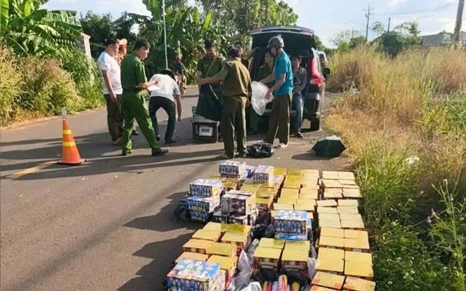 Hiện trường chốt chặn, bắt giữ đối tượng cùng tang vật