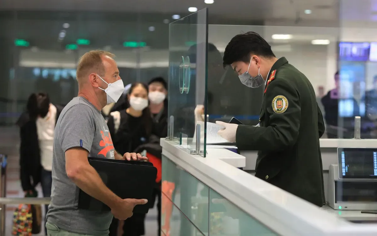 Việt Nam: Từ 'cửa ng&otilde; hẹp' đến 'đại lộ 83 cổng' đ&oacute;n kh&aacute;ch si&ecirc;u sang- Ảnh 1.