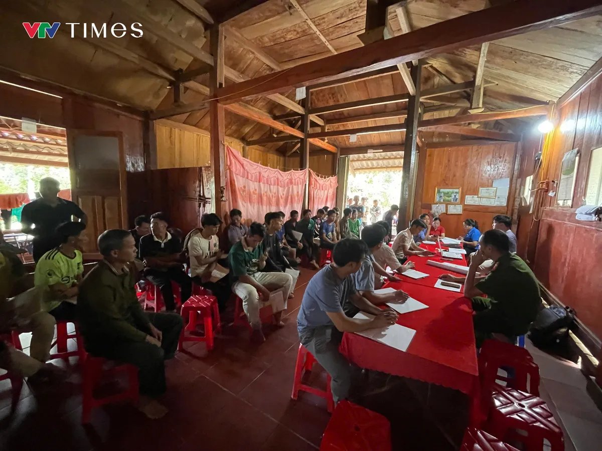 Điện Biên: Chính quyền cơ sở "Cõng" dịch vụ công về bản - Ảnh 4.