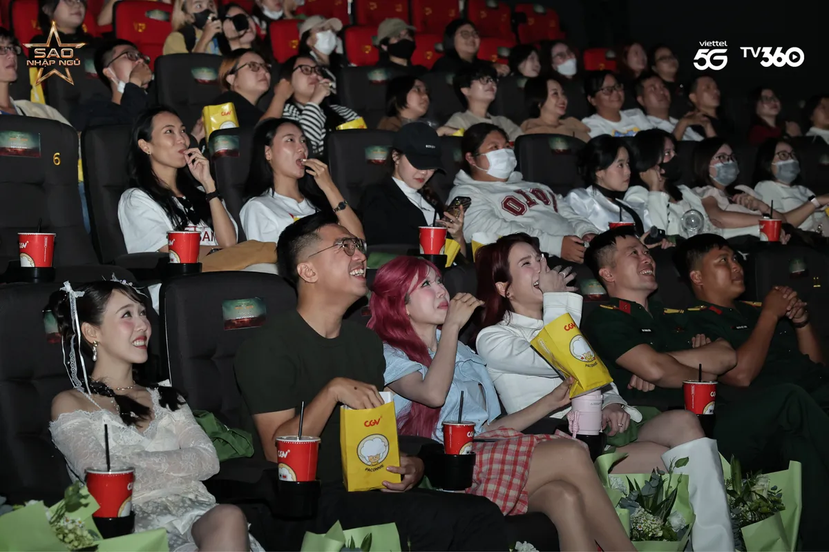 Sao nhập ngũ 2025 tổ chức fan meeting tri ân khán giả- Ảnh 7. Sao nhập ngũ 2025 tổ chức fan meeting tri ân khán giả- Ảnh 7.