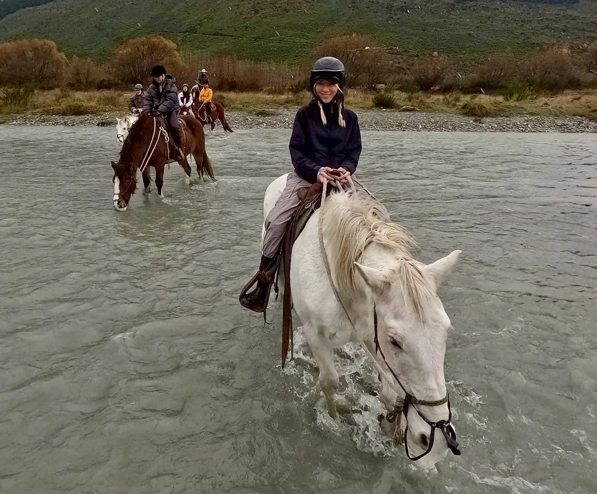 Trần Bách Lâm hoãn cưới bạn gái 13 năm  - Ảnh 2.