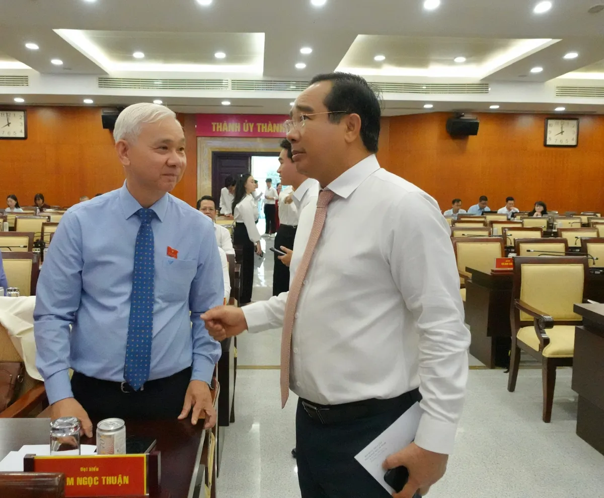 Kỳ họp thứ 6 HĐND TP Hồ Chí Minh: Hướng tới mục tiêu tăng trưởng bền vững trong giai đoạn mới - Ảnh 5.