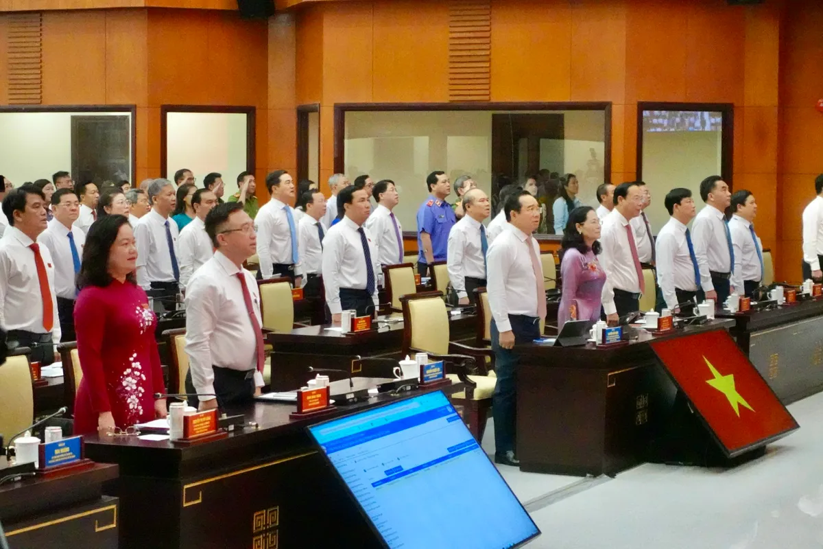 Kỳ họp thứ 6 HĐND TP Hồ Chí Minh: Hướng tới mục tiêu tăng trưởng bền vững trong giai đoạn mới - Ảnh 1.