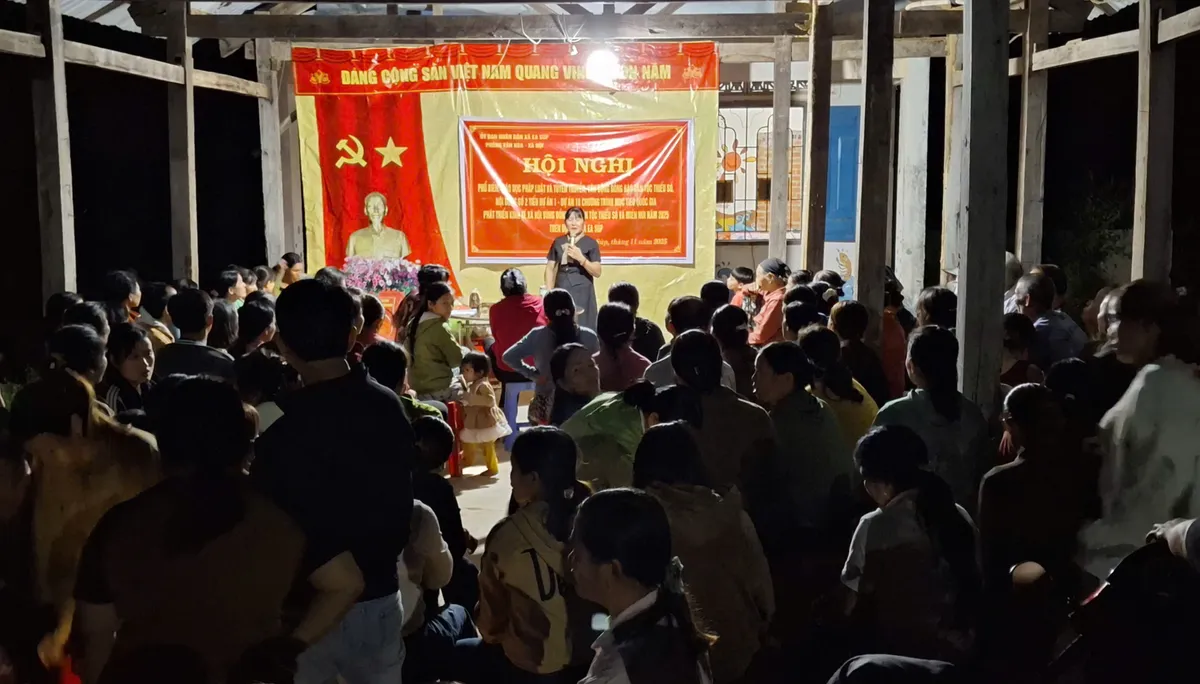 Người có uy tín “gieo hạt niềm tin”, đổi thay đời sống vùng biên Ea Súp - Ảnh 2.